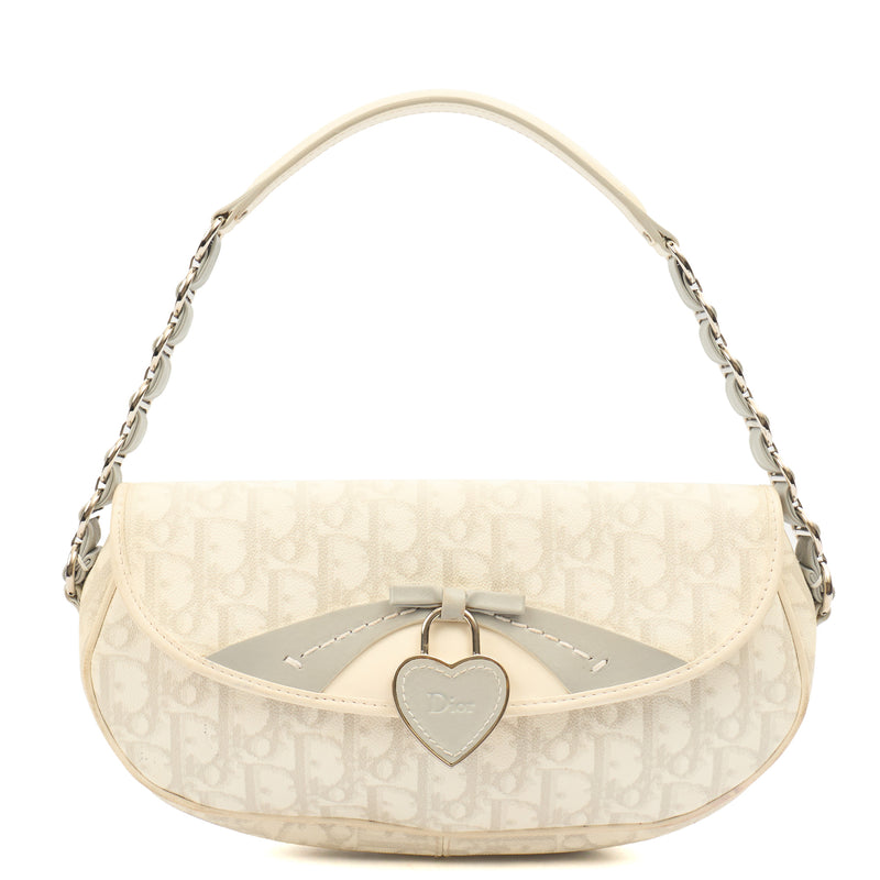 Picture of Christian Dior Shoulder Bag Romantique  in White, Leather