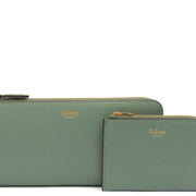 Picture of Mulberry Purse Zip Around Wallet - Medium in Green, Calfskin Leather