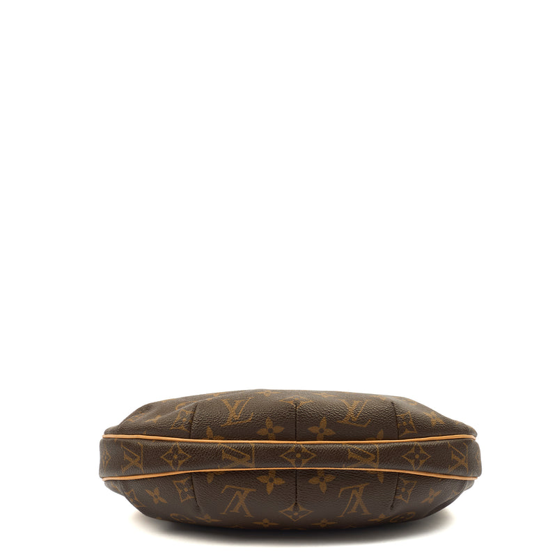 Picture of Louis Vuitton Shoulder Bag Croissant MM in Monogram, Canvas