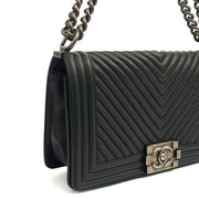 Picture of Chanel Cross Body Chevron Boy in Grey, Leather