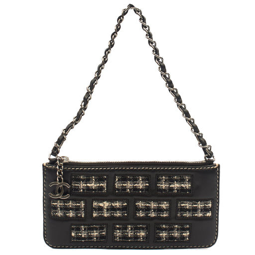 Picture of Chanel Shoulder Bag Clutch in Black, Leather