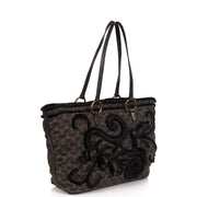 Picture of Anya Hindmarch Tote Tote in Black, Fabric