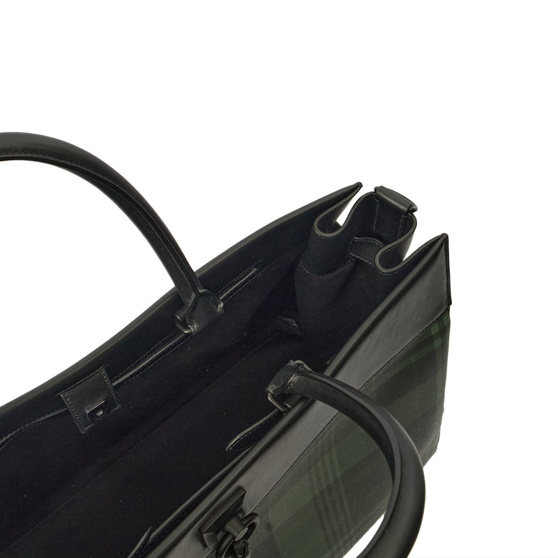 Picture of Mulberry Tote Iris Hobo in Green, Leather