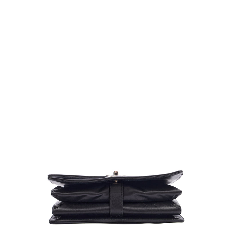 Picture of Chanel Shoulder Bag Flap Bag in Black, Calfskin Leather