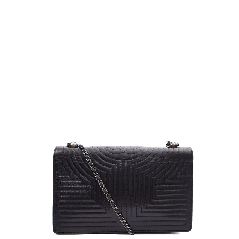 Picture of Chanel Shoulder Bag Flap Bag in Black, Calfskin Leather