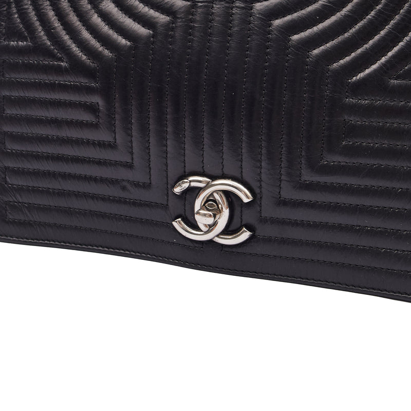Picture of Chanel Shoulder Bag Flap Bag in Black, Calfskin Leather