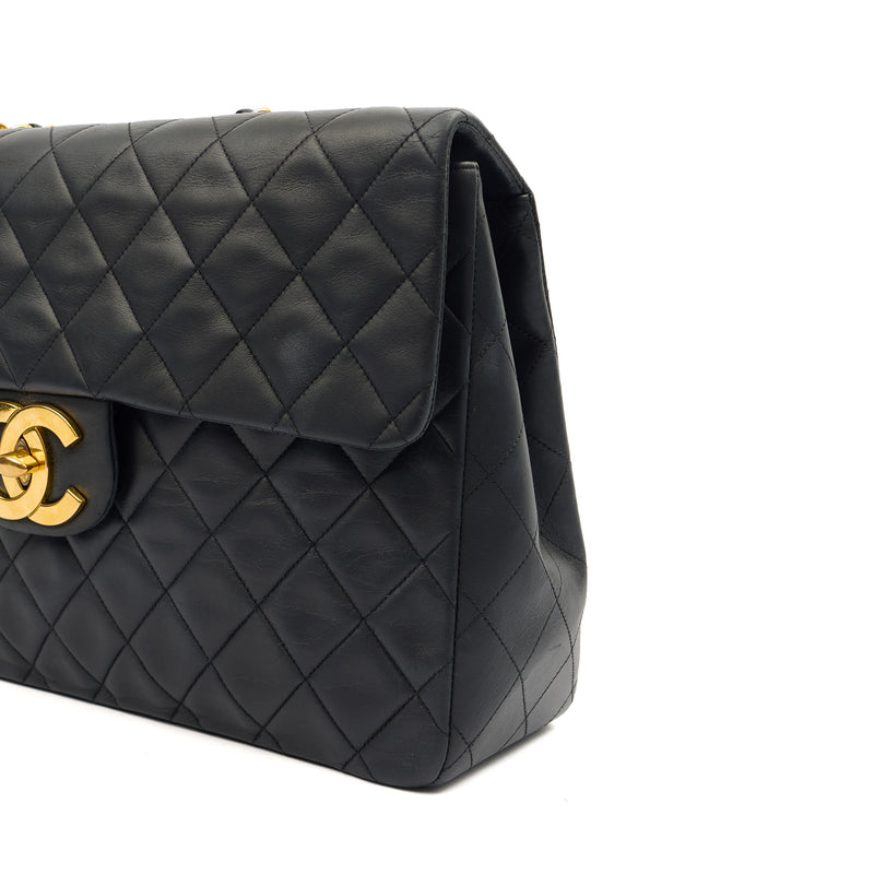 Picture of Chanel Shoulder Bag Maxi Jumbo XL in Black, Lambskin Leather