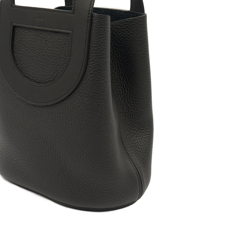 Picture of Hermes Tote In The Loop - 18 in Black, Clemence Leather