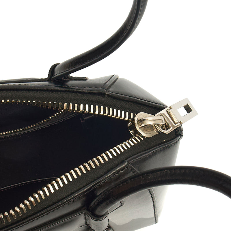 Picture of Givenchy Tote Antigona - Small in Black, Box Calfskin