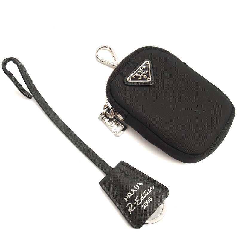 Picture of Prada Cross Body Re-Edition 2005 Re-Nylon Bag in Black, Nylon