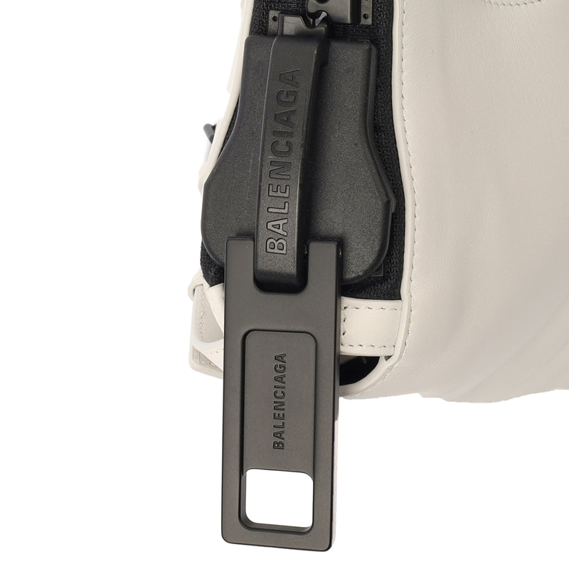 Picture of Balenciaga Tote Tote in White, Leather
