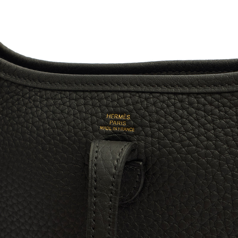 Picture of Hermes Cross Body Evelyne 16 in Black, Clemence Leather