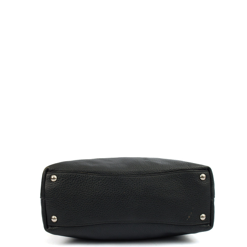 Picture of Prada Tote Tote in Black, Calfskin
