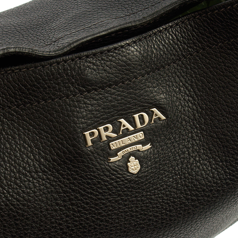 Picture of Prada Tote Tote in Black, Calfskin