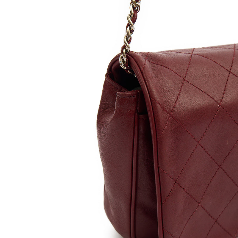 Picture of Chanel Cross Body Wallet on Chain in Red, Calfskin Leather