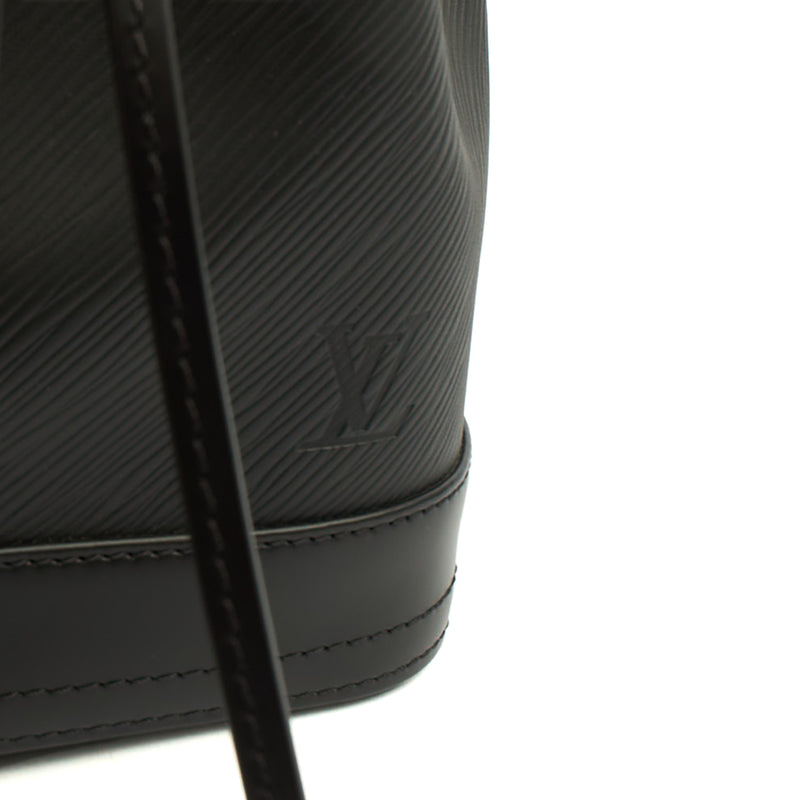 Picture of Louis Vuitton Bucket Bag Noe BB in Black, Epi Leather