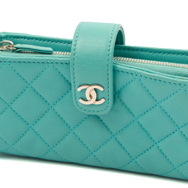 Picture of Chanel Other Compact Wallet in Blue, Lambskin Leather