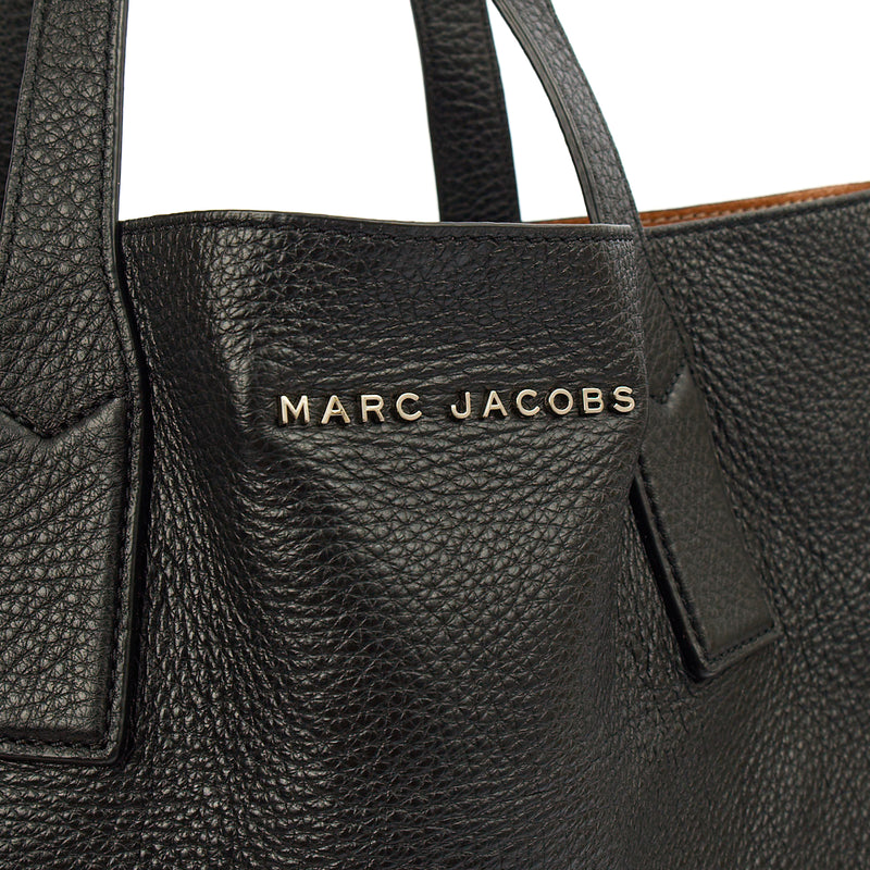 Picture of Marc Jacobs Tote Wingman Tote in Black, Leather