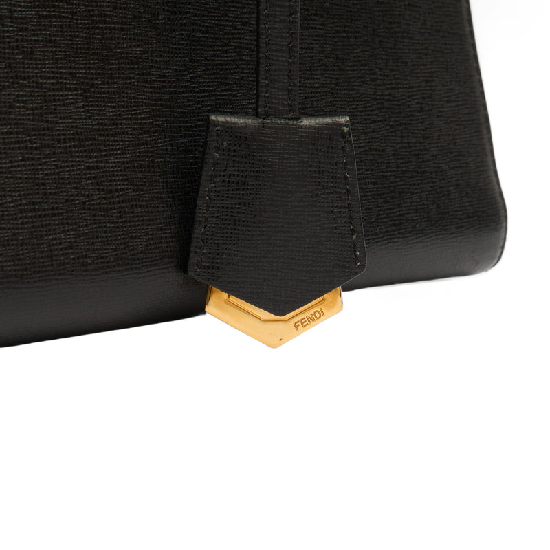 Picture of Fendi Shoulder Bag 2Jour - Medium  in Black, Leather