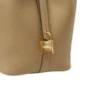 Picture of Hermes Tote Picotin 18 in Trench, Clemence Leather