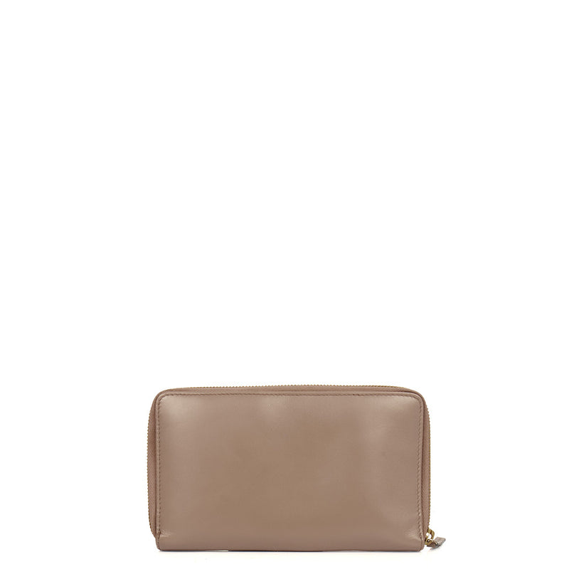 Picture of Gucci Purse Wallet in Grey, Leather