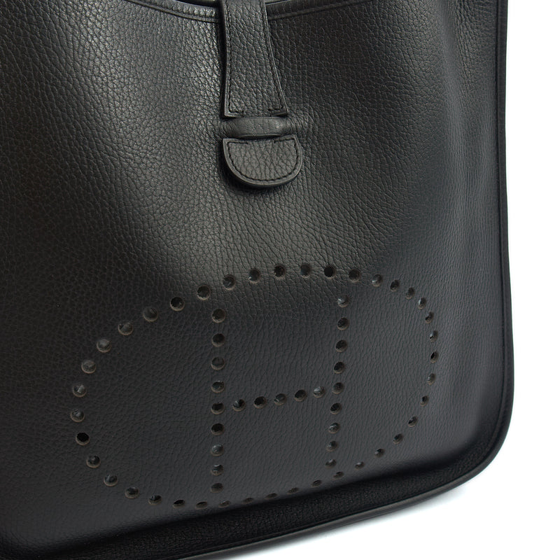 Picture of Hermes Cross Body Evelyne 33 in Black, Togo Leather