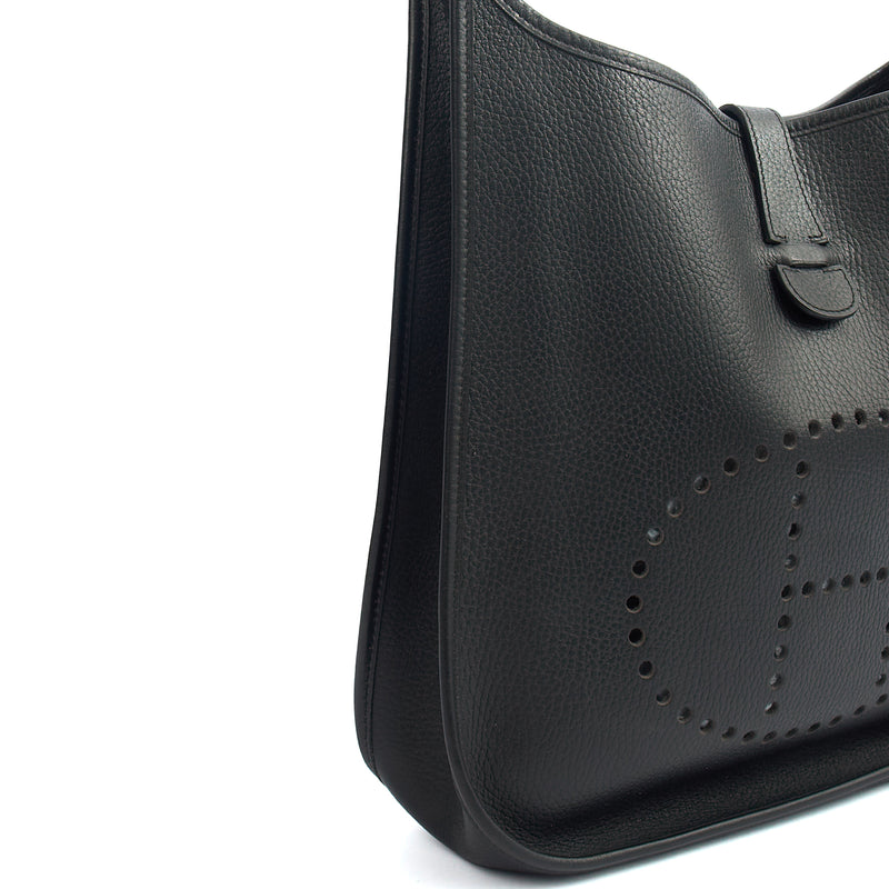 Picture of Hermes Cross Body Evelyne 33 in Black, Togo Leather