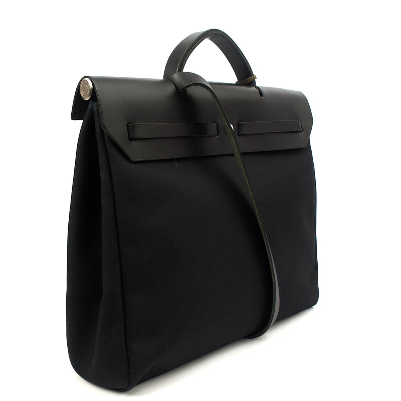 Picture of Hermes Tote Herbag Zip 39 in Black, Fabric