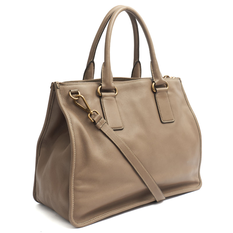 Picture of Prada Shoulder Bag Tote in Grey, Calfskin