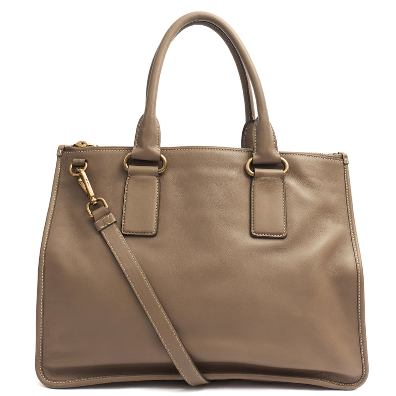 Picture of Prada Shoulder Bag Tote in Grey, Calfskin