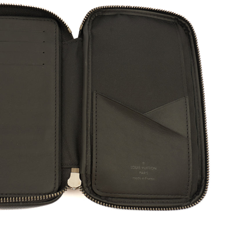 Picture of Louis Vuitton Cross Body  LOUIS VUITTON X NIGO Flap Double Phone Pouch in Damier Graphite, Leather
