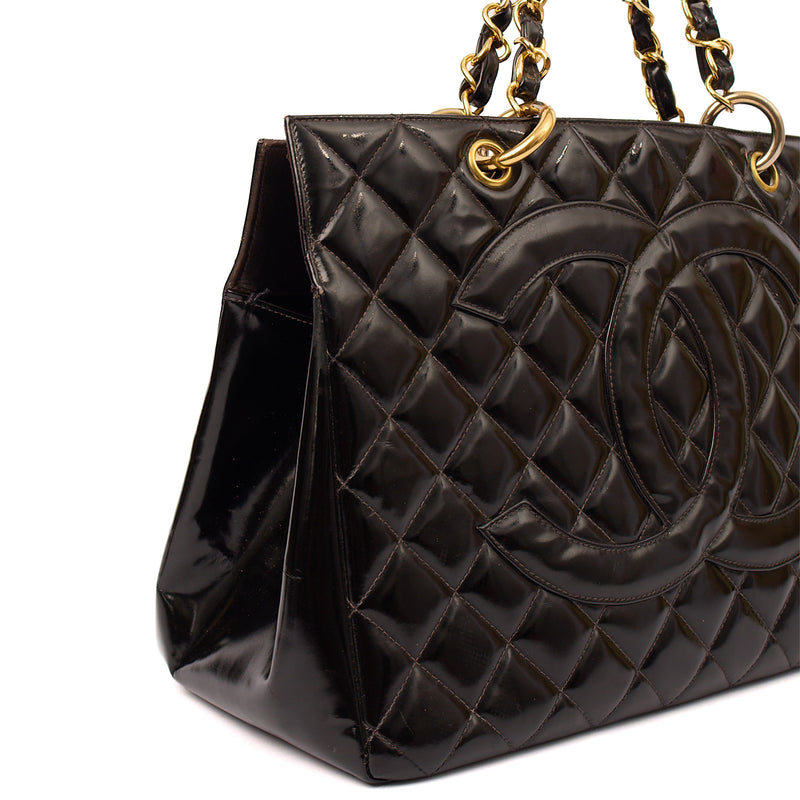 Picture of Chanel Tote Chain Tote in Black, Patent Leather