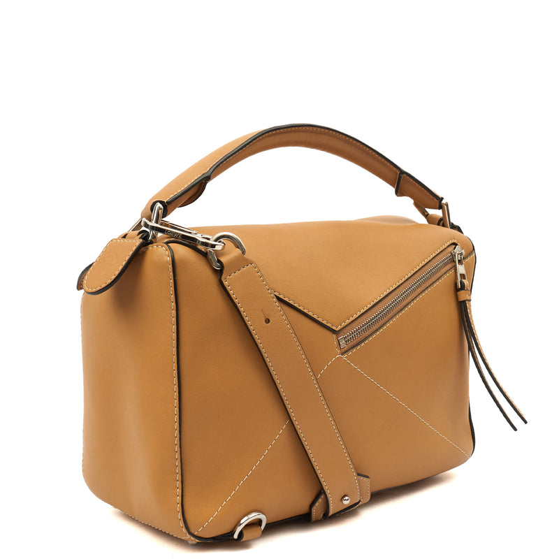 Picture of Loewe Top Handle Puzzle - Medium in Light Caramel, Leather