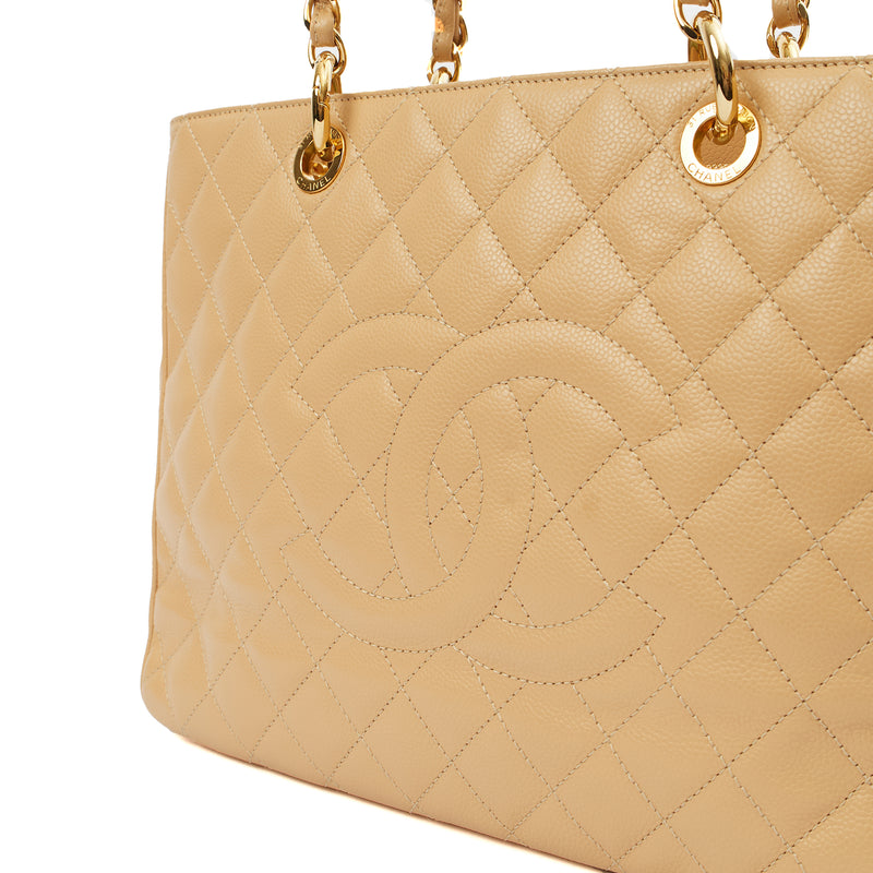 Picture of Chanel Tote Grand Shopping Tote in Neutral, Leather