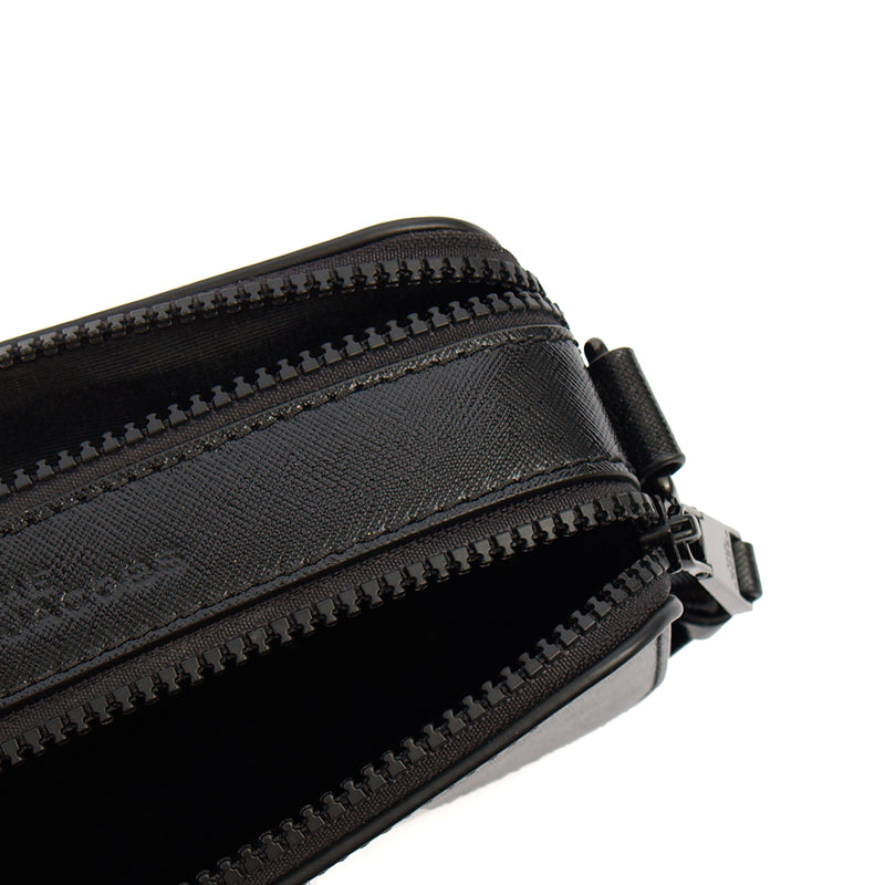 Picture of Marc Jacobs Cross Body Snapshot in Black, Leather