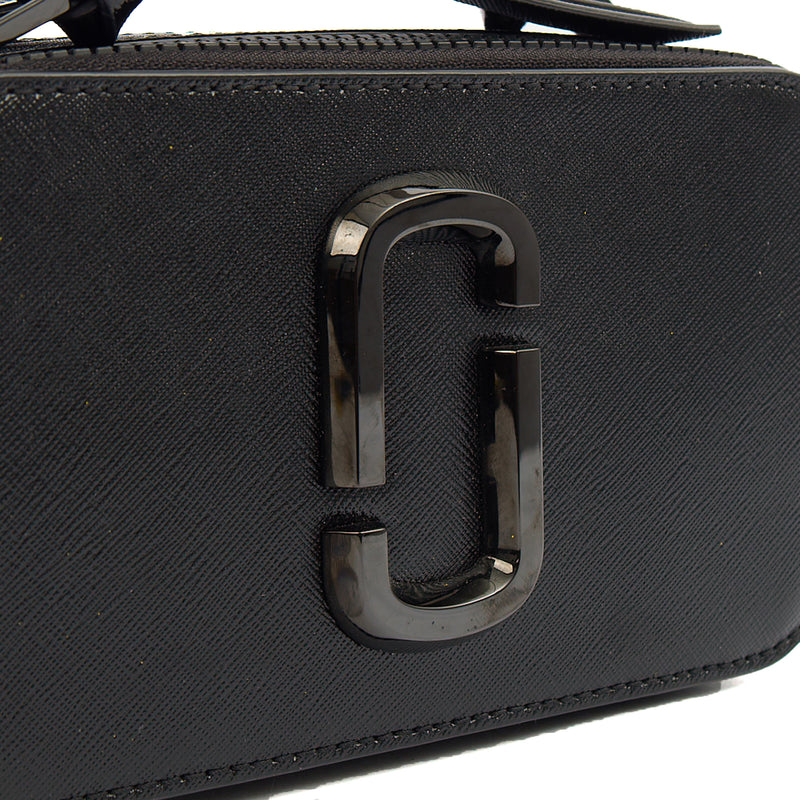 Picture of Marc Jacobs Cross Body Snapshot in Black, Leather