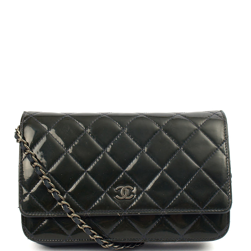 Picture of Chanel Cross Body Wallet on Chain in Blue, Patent Leather