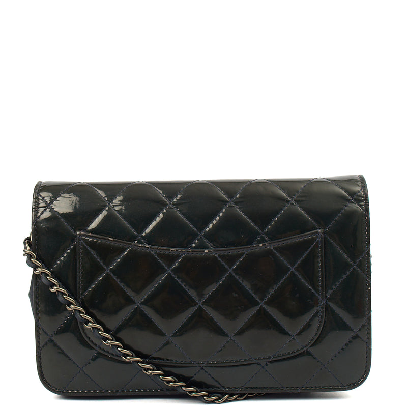 Picture of Chanel Cross Body Wallet on Chain in Blue, Patent Leather