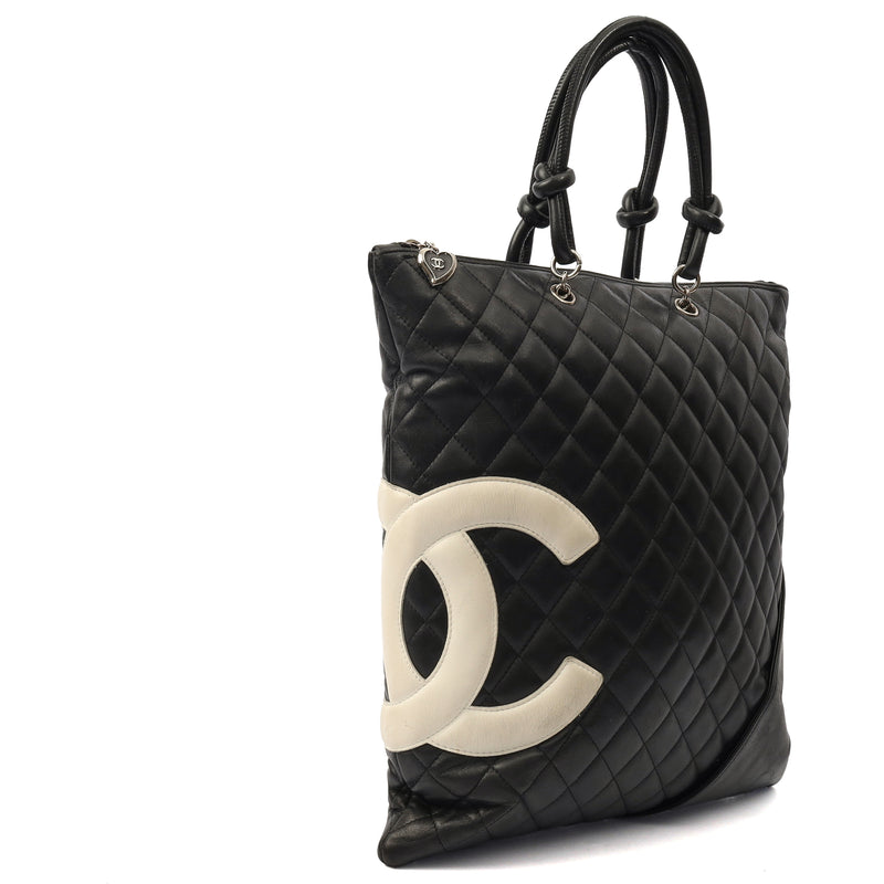 Picture of Chanel Tote Cambon Tote in Black, Calfskin Leather