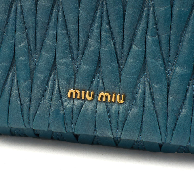 Picture of Miu Miu Cross Body Matelasse Crossbody in Blue, Leather