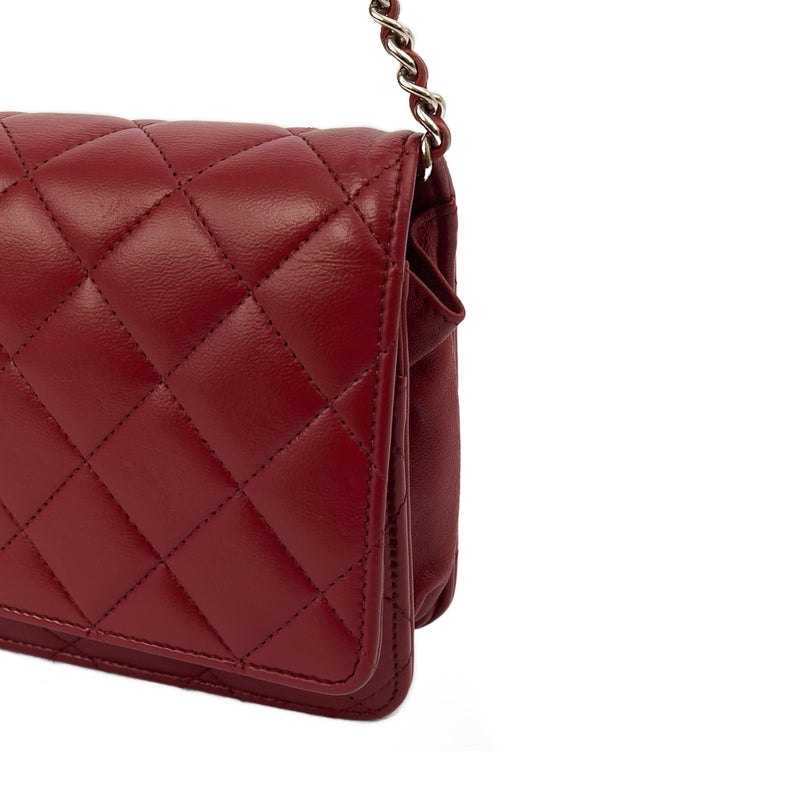 Picture of Chanel Cross Body Wallet on Chain in Red, Lambskin Leather
