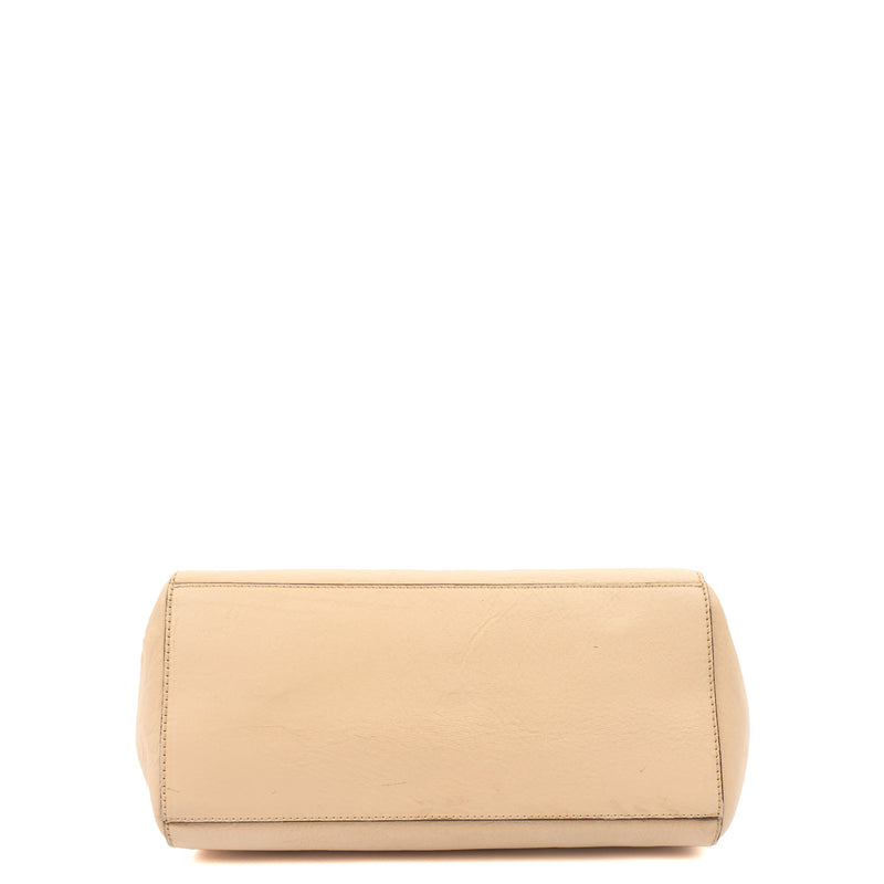Picture of Mulberry Shoulder Bag Tessie Tote in Cream, Calfskin Leather