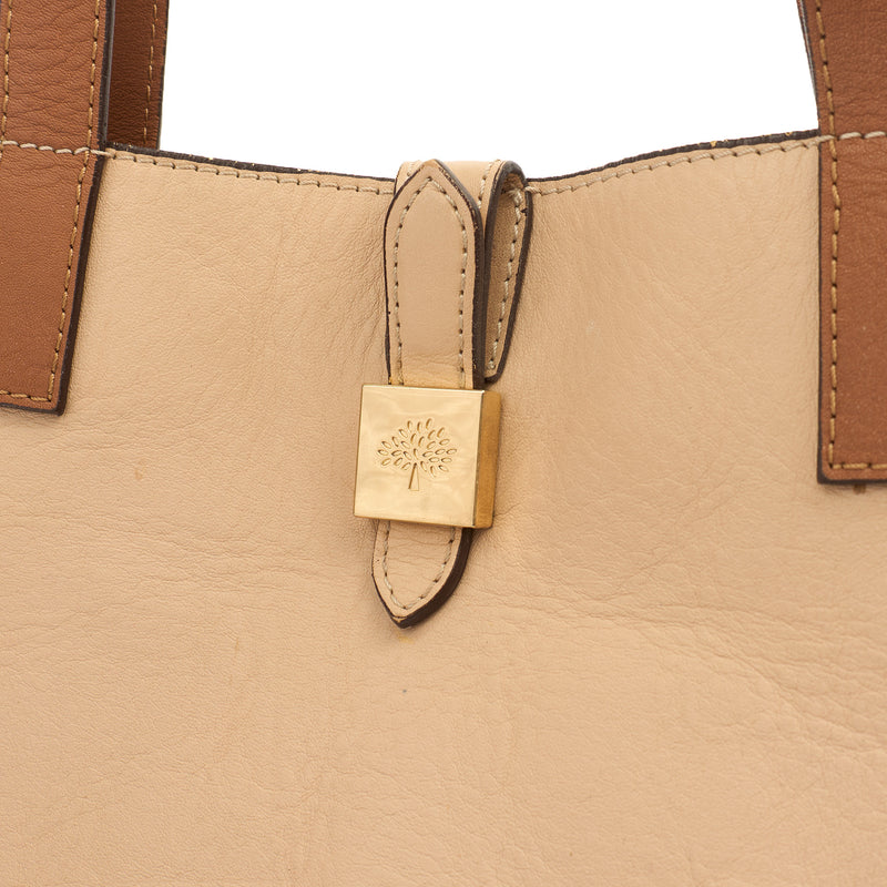 Picture of Mulberry Shoulder Bag Tessie Tote in Cream, Calfskin Leather