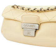 Picture of Chanel Shoulder Bag Shoulder Bag in Cream, Calfskin Leather