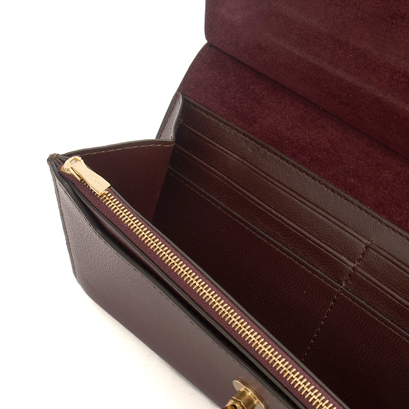 Picture of Mulberry Wallet Amberley Clutch in Oxblood, Calfskin Leather
