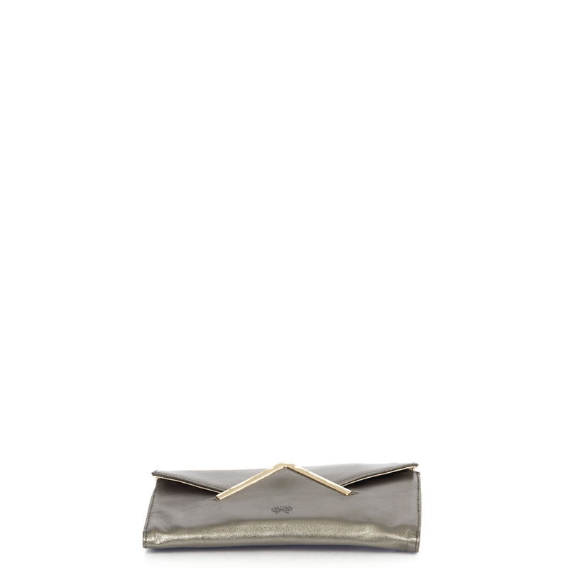Picture of Anya Hindmarch Clutch in Metallic, Leather