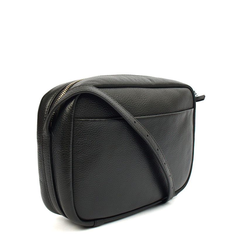 Picture of Balenciaga Cross Body Crossbody in Black, Leather
