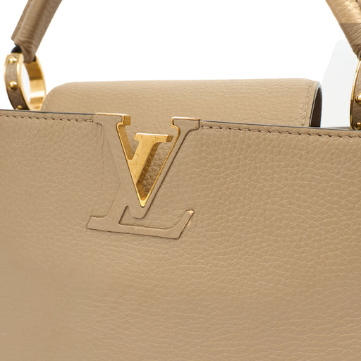 Picture of Louis Vuitton Top Handle Capucines MM in Galet, Taurillon Leather
