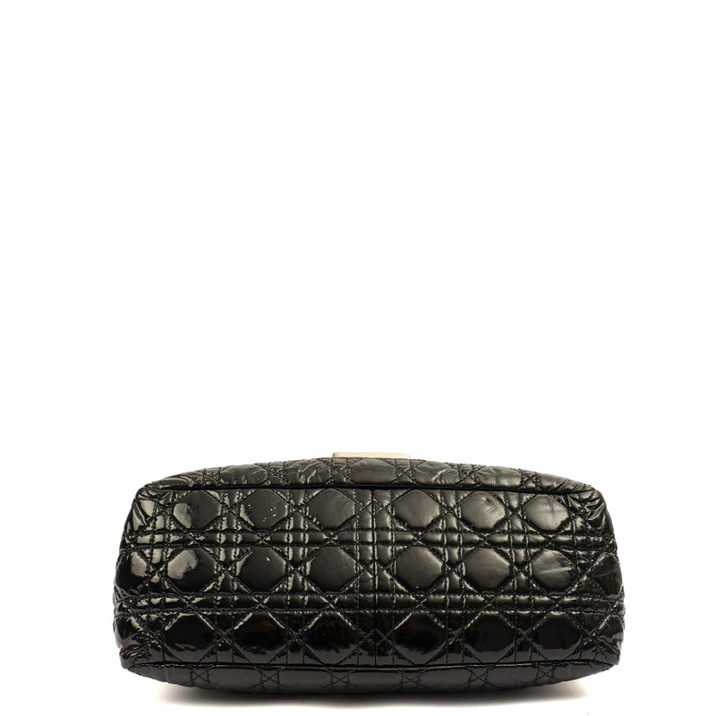 Picture of Christian Dior Shoulder Bag Miss Dior Flap Bag in Black, Cannage Quilted Patent