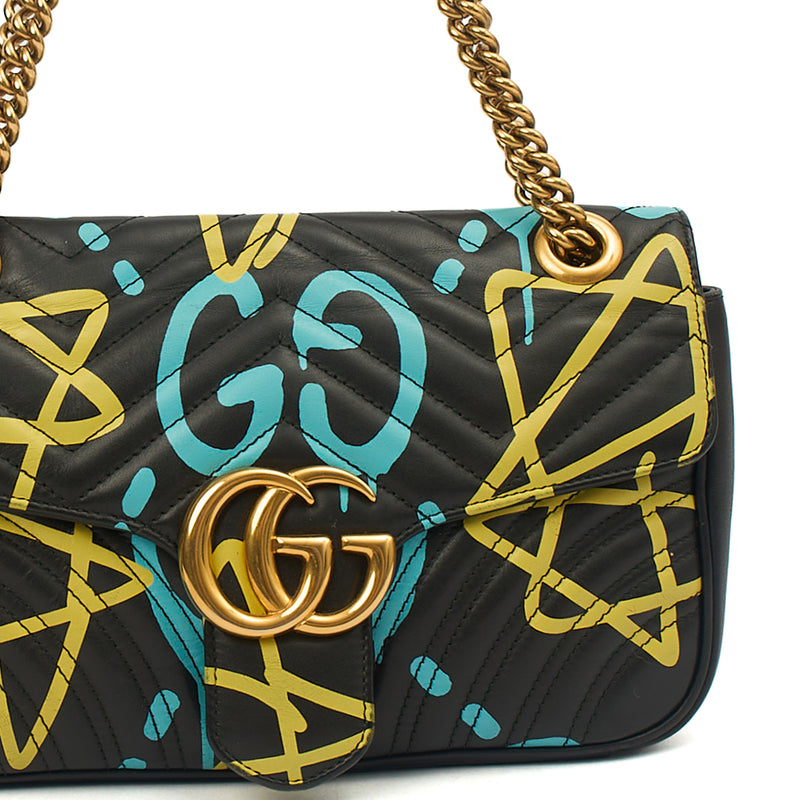 Picture of Gucci Shoulder Bag Marmont Shoulder Flap Bag - Medium in Black, Leather